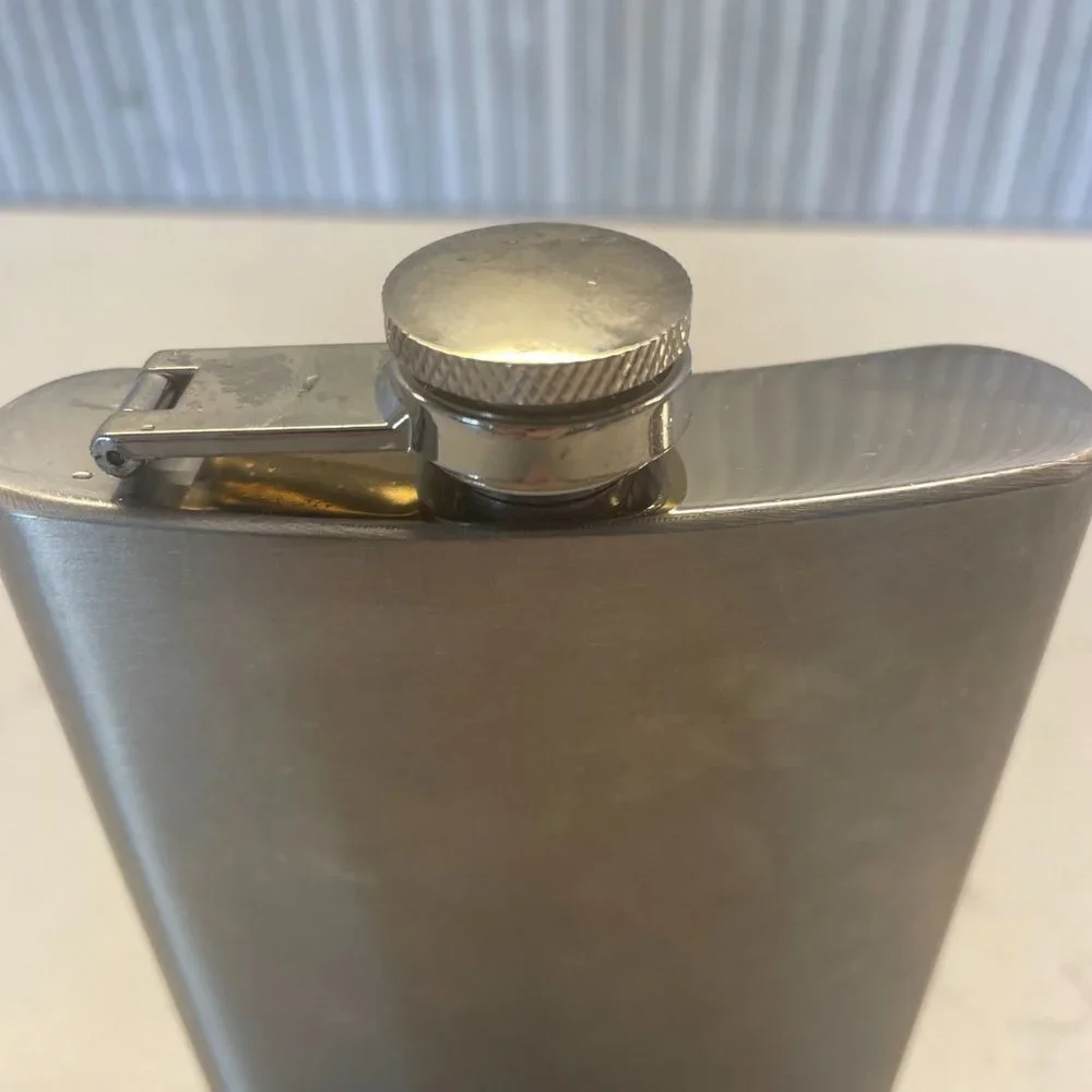 Oggi‎ Stainless Steel Flask, 8oz